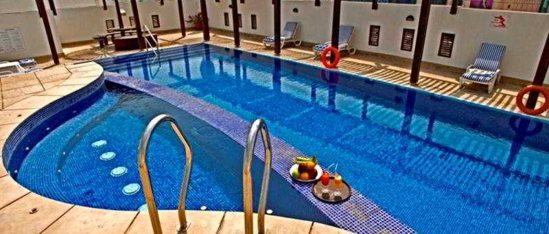 Al Faris 1 Hotel Apartments Дубай Экстерьер фото