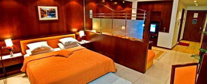 Al Faris 1 Hotel Apartments Дубай Экстерьер фото