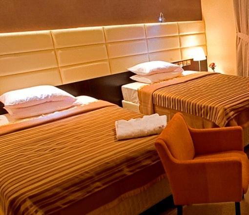Al Faris 1 Hotel Apartments Дубай Экстерьер фото